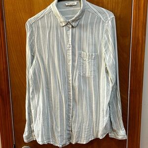 beachlunchlounge Striped Button-Down Shirt in Green and White